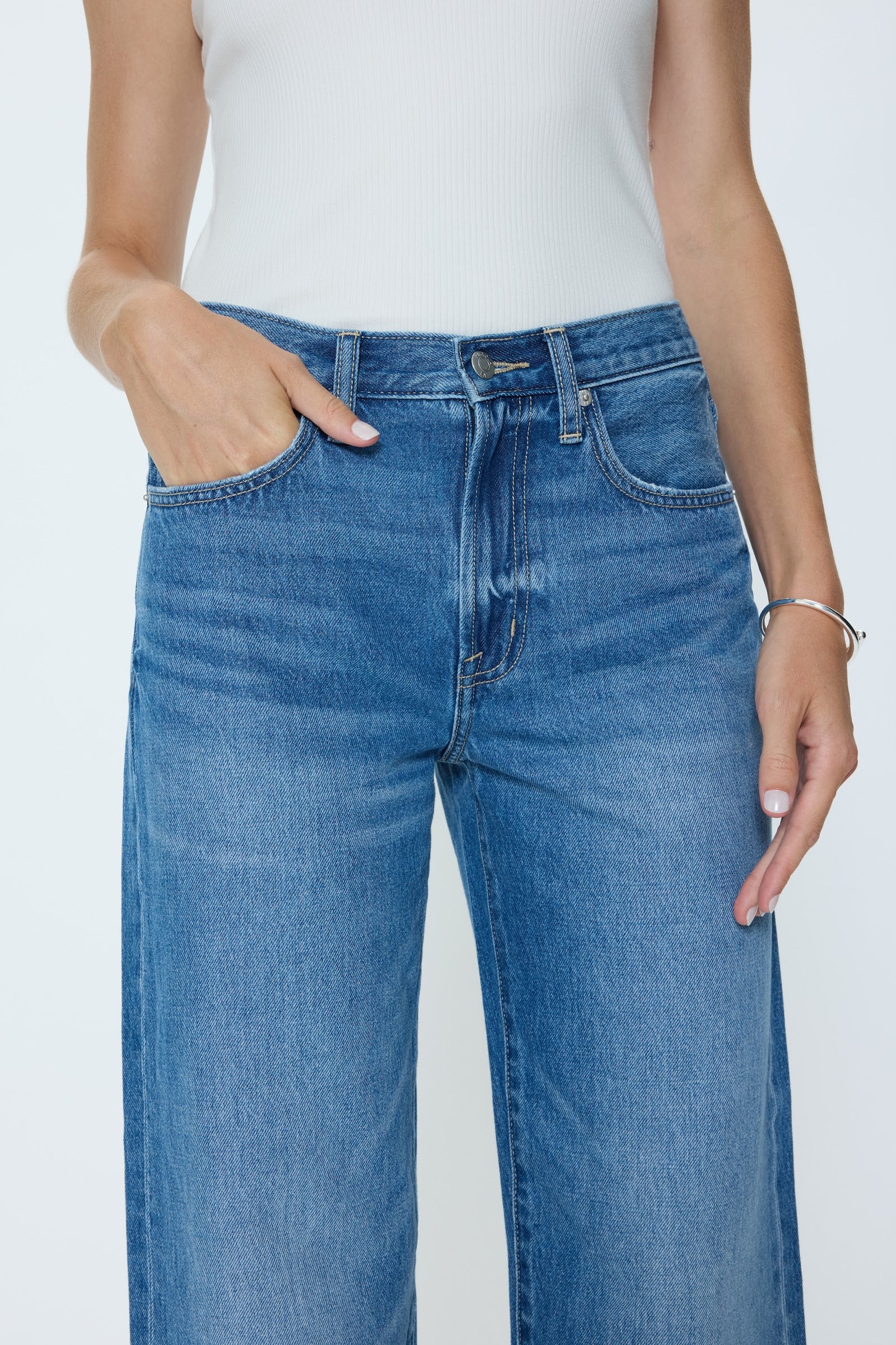Donny Rolled Hem Boyfriend Jean - Heartfelt - Image 8